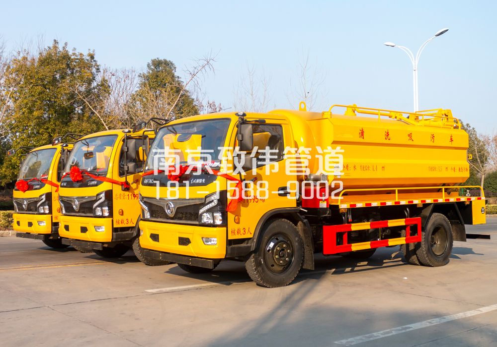 桃园居多利卡吸污车